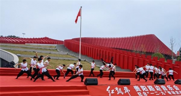 贵阳路边音乐会纪念“一二·九”专场隆重举行